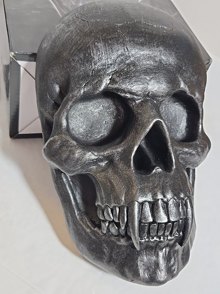 NOSFERATU Vampire Skull Head Wall Mount DWK 2020