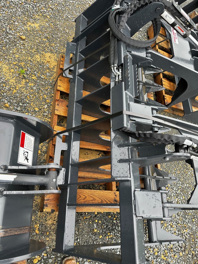 Stout 72-8 Brush Grapple