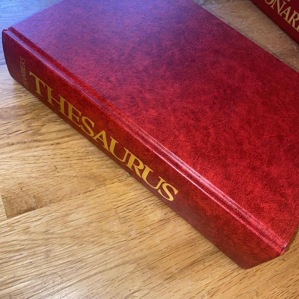 Chambers Hardback 1991 Concise Dictionary And Thesaurus