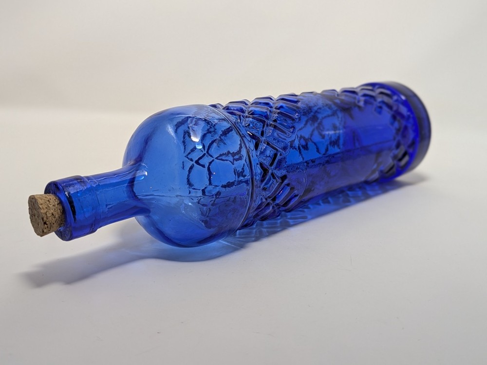 Vintage Cobalt Blue Bottle With Diamond Pattern. Rare!!! ALChst