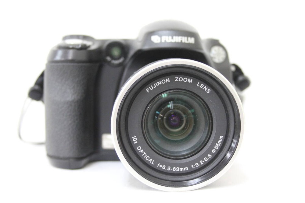 Fujifilm Finepix S5200 10x Compact Digital Camera v9784