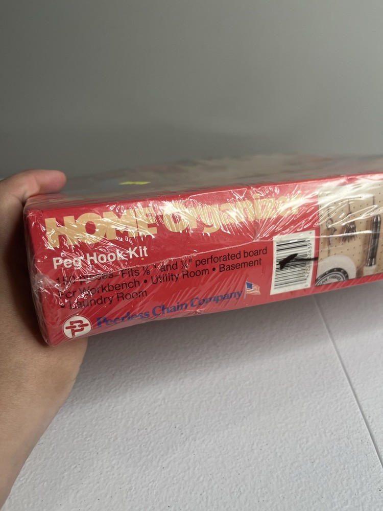 Vtg Home Organizer Peg Hook Kit 150 Piece Set