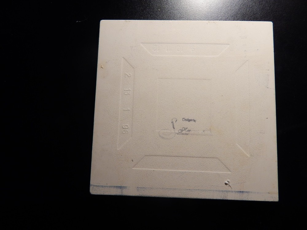 NOTES TRIVET! BB335UXX