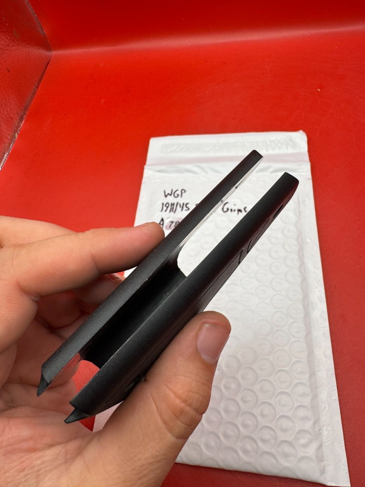 WGP 1911/45 Style Grips