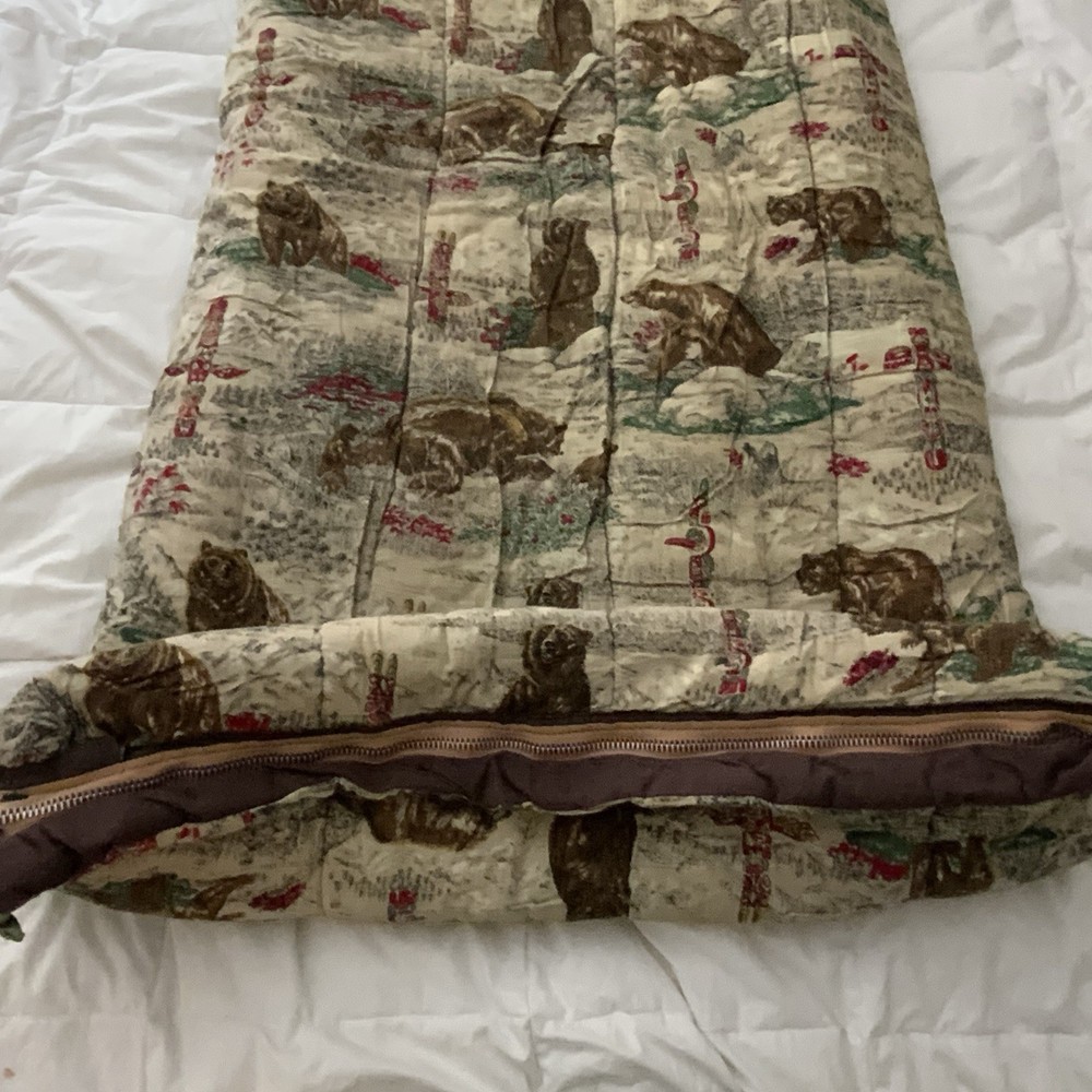 Vintage 70’s Bear Print Reversible Sleeping Bag Cabin/Camping Rectangular Zip