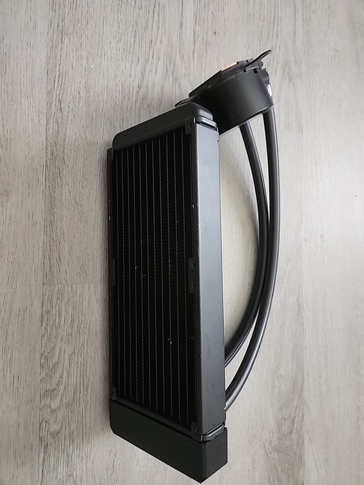 Computer Upgrade King Liquid Freezer 240 black PC Computer Cooling CPU Intel AMD