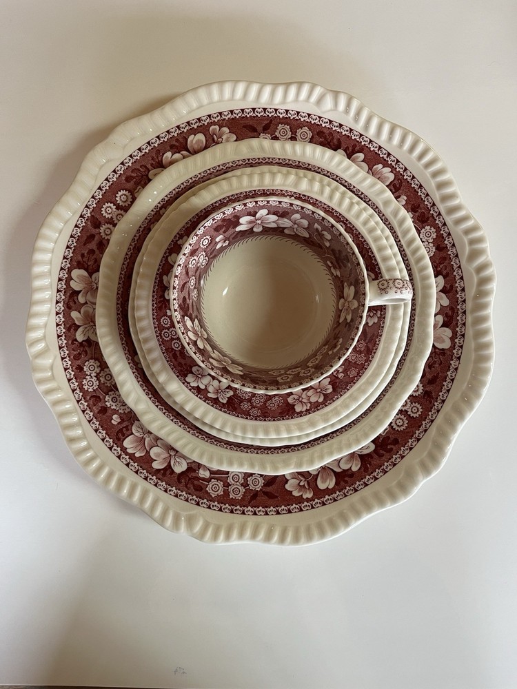 Spode Pink Tower 5-Piece Place Setting Bone China England