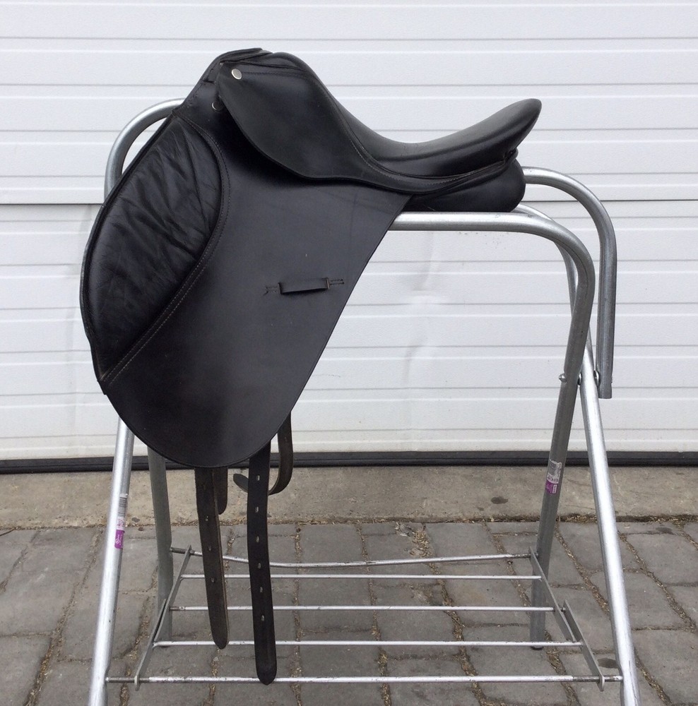 Mystic 16” Dressage Saddle