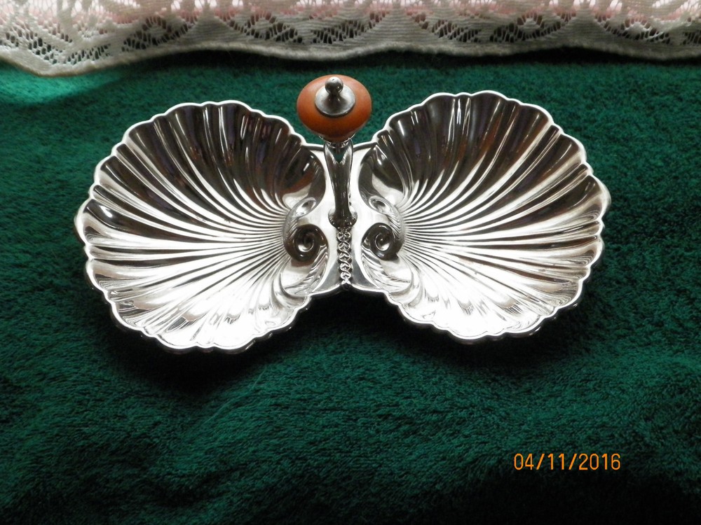 VINTAGE , ART DECO, DLB. SCALLOPED SHELL, SILVER PLATE , HANDLED CANDY DISH