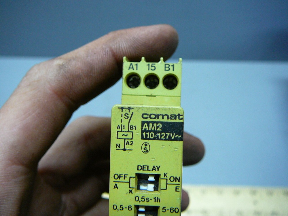 COMAT AM2 110-127V TIME DELAY RELAY