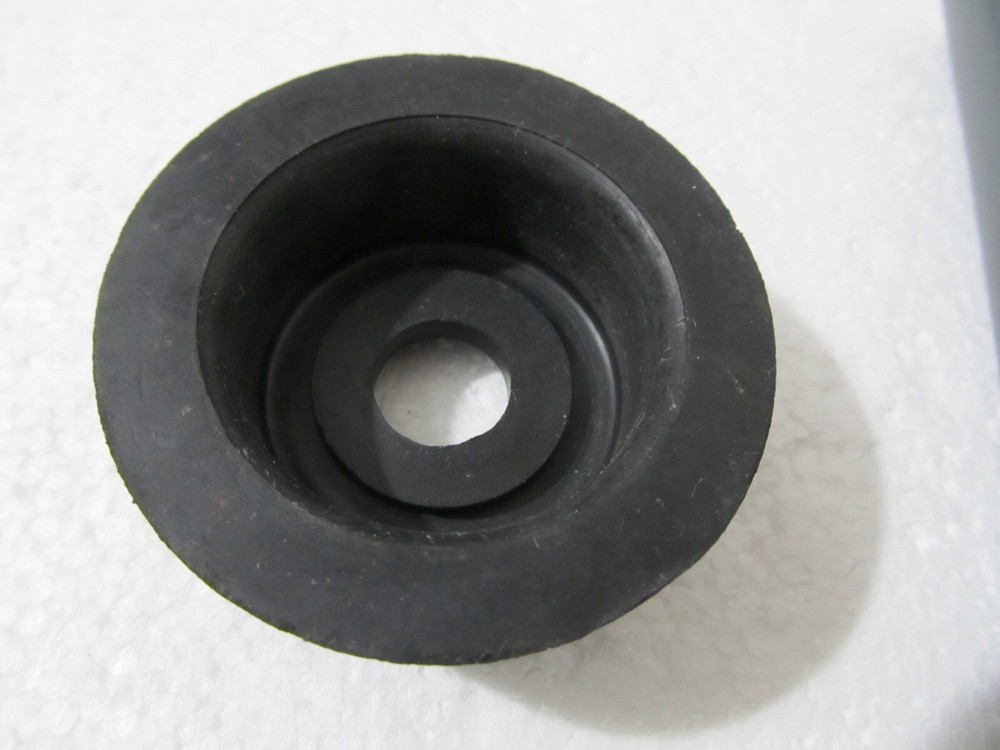 Graupner 1639/51 RC Model Car Engine Starter Rubber Cap