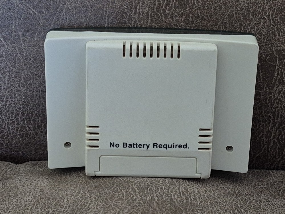 Holmes - Indoor Thermometer & Humidity Level Reader