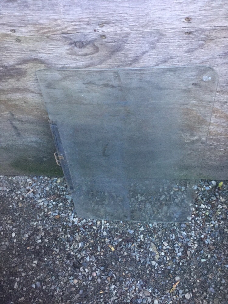 AirCooled Bus Passenger Side Front Door Glass