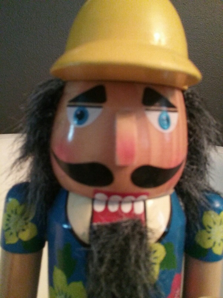 Surfer Man Nutcracker. D