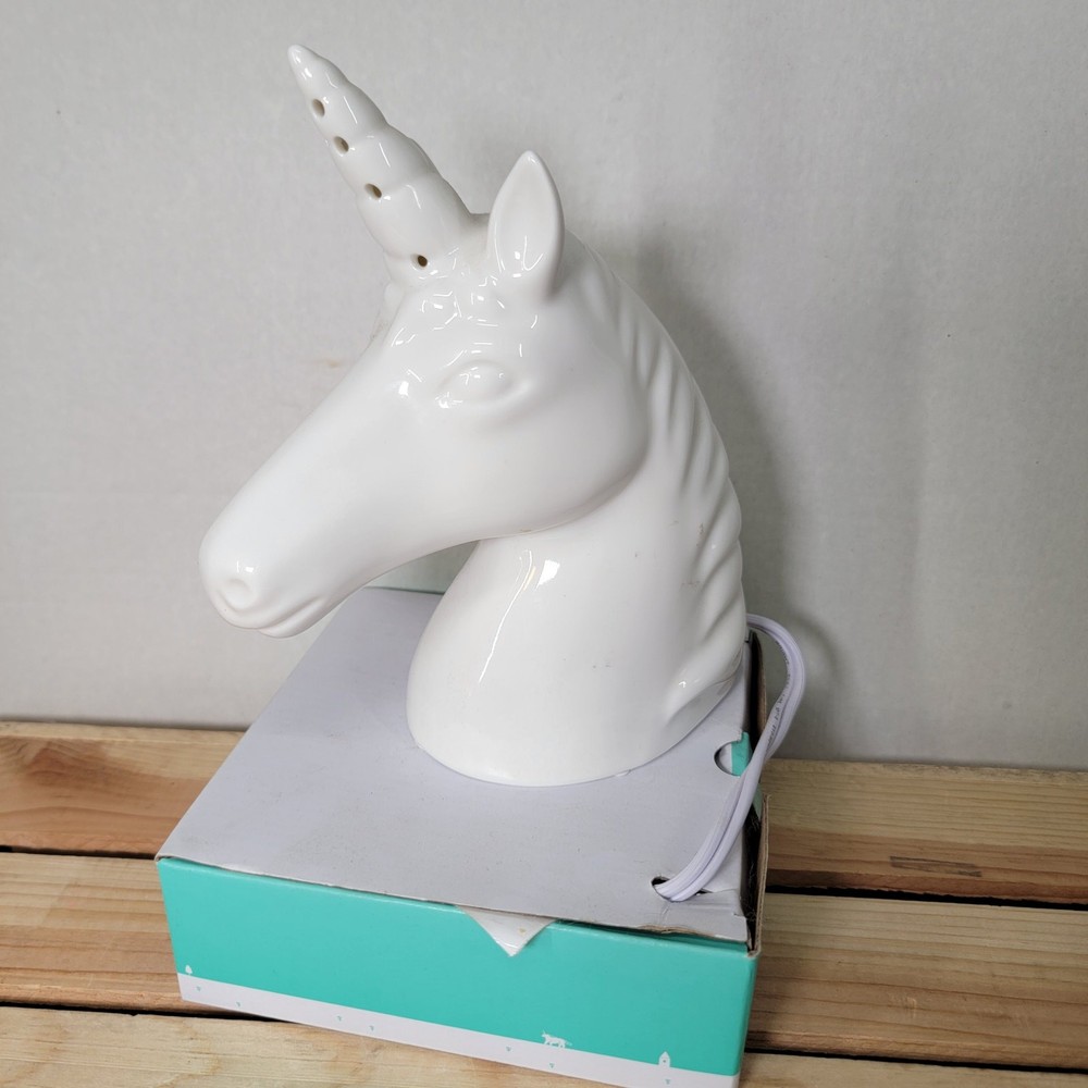 Pillowfort Ceramic Unicorn Head Nightlight - NEW