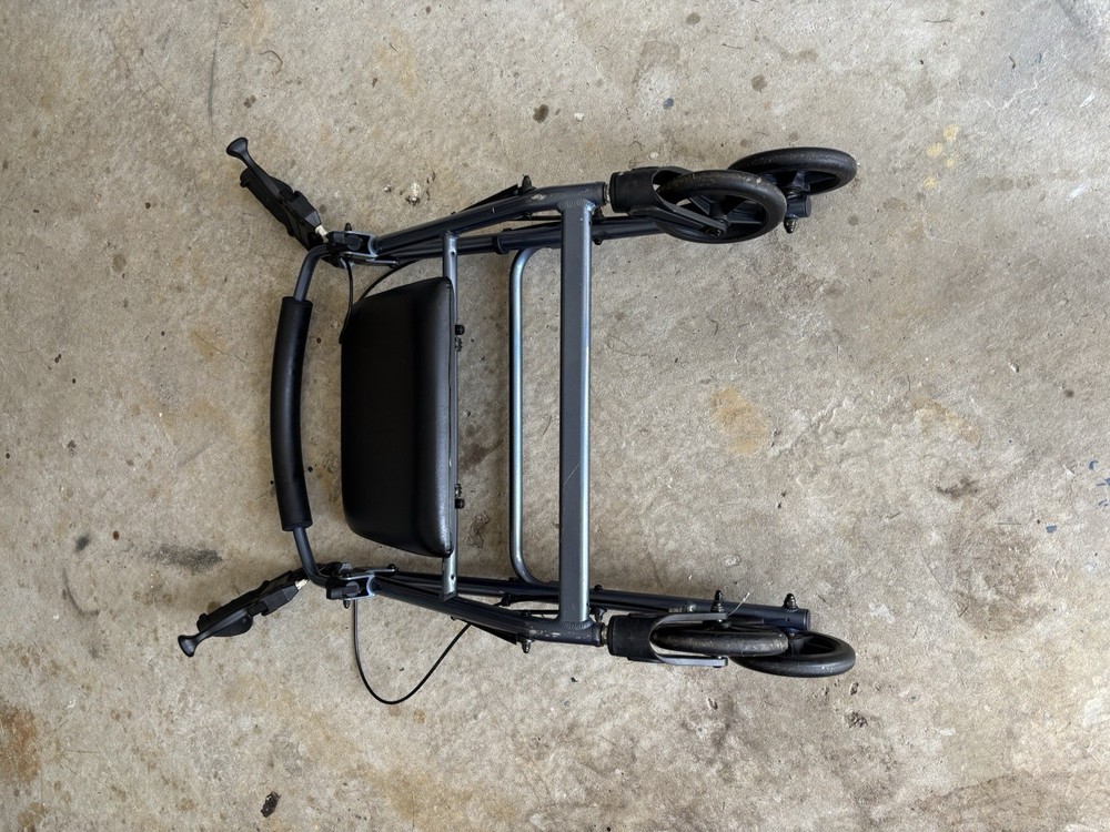 Nova Folding Rollator Walker Lightly Used Excellent Condition!