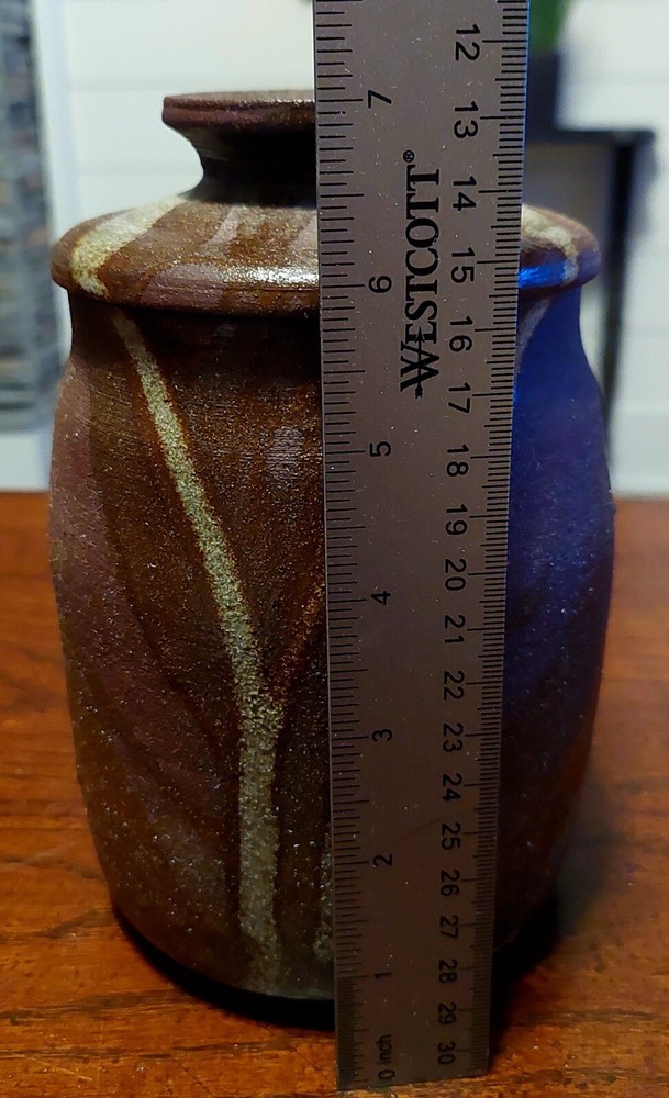 Studio Pottery earth-tone 7" jar with lid