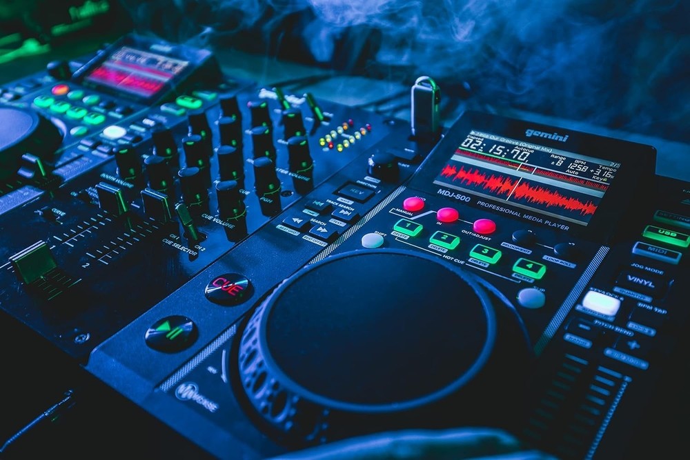 Gemini MXR-01BT 2 Channel Bluetooth DJ Mixer