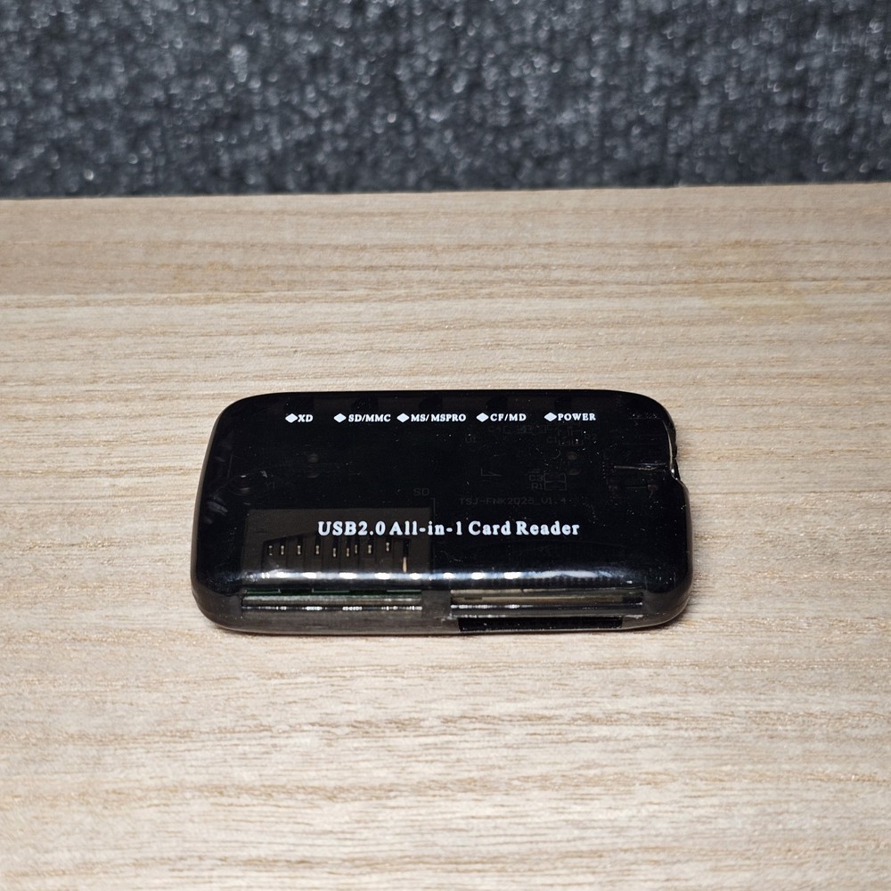 USB 2.0 Card Reader XD, SD, MS, CF High Speed Pre-owned