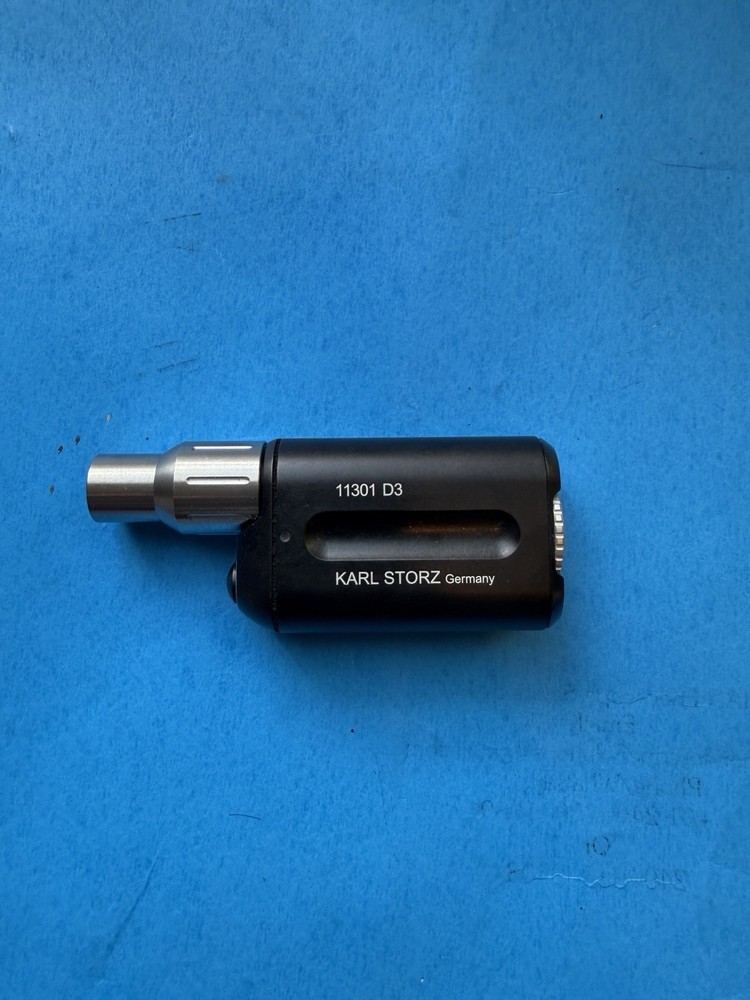 Karl Storz 11301 D3 Portable LED Light Source Brite Light