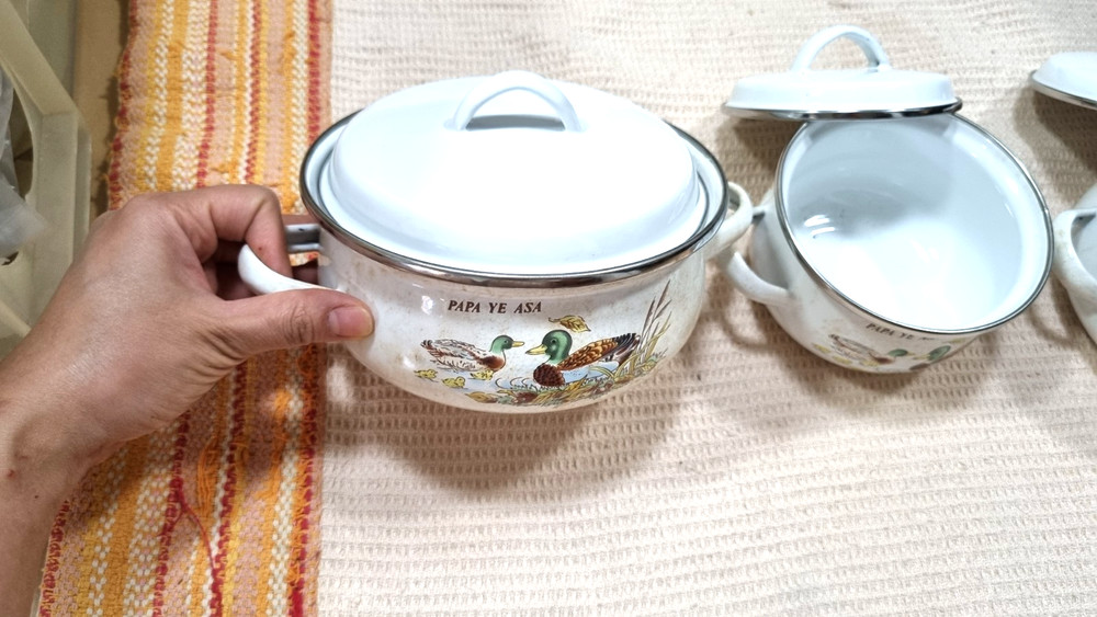 80s vintage pots set (3 pieces)
