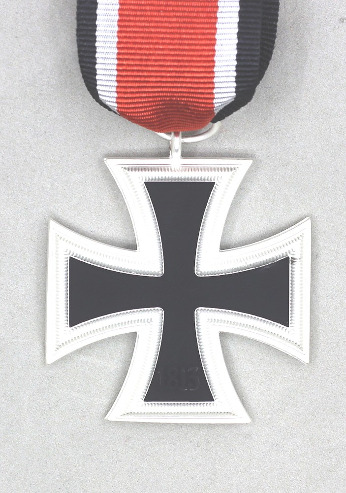 GERMAN ARMY IRON CROSS 2.nd CLASS 1957 ISSUE