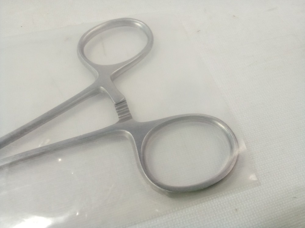 Excelta 35-A-SE - Smooth Jaw Hemostats , Stainless, 5" - 5 Pack