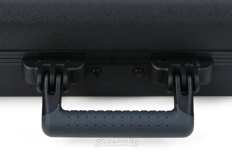 Fender Deluxe Molded Stratocaster/Telecaster Case - Black