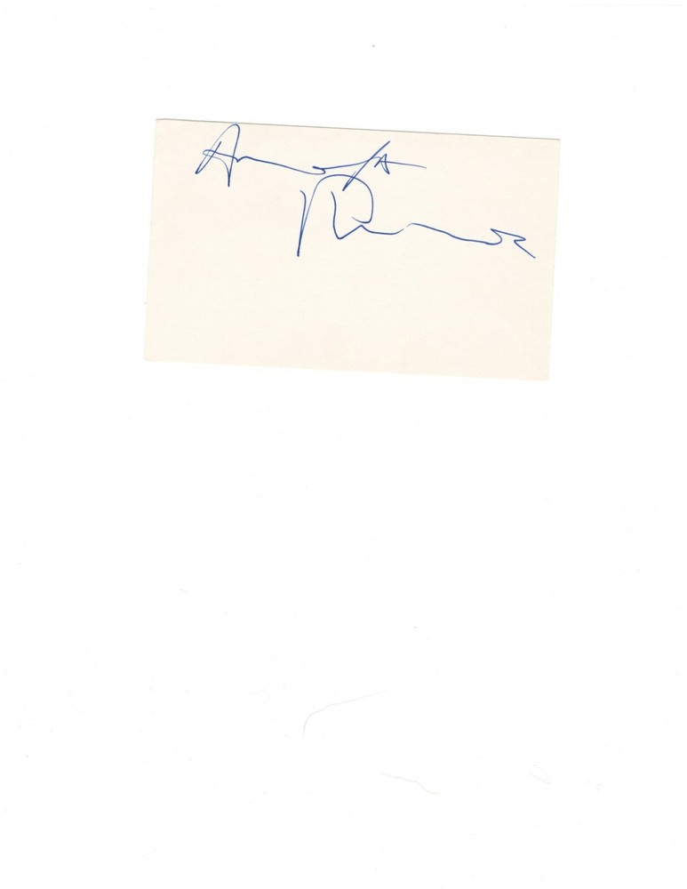 ACTRESS AMANDA PLUMMER AUTOGRAPH ON CARD