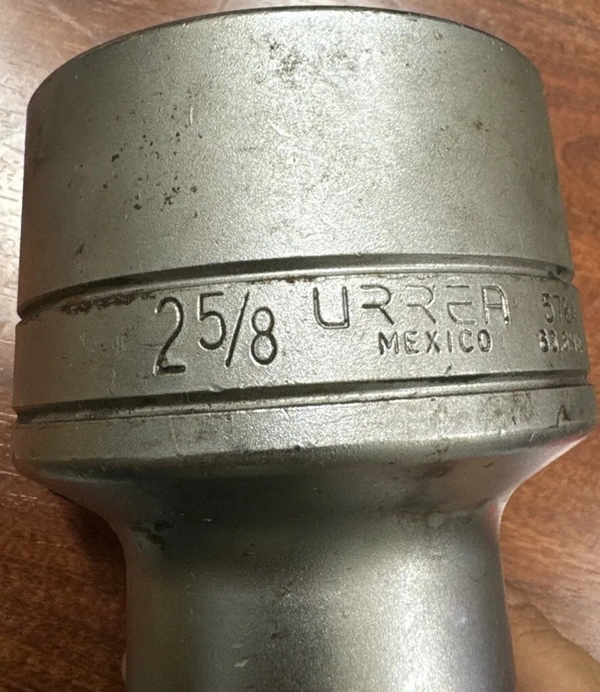 URREA 5784 SOCKET 1” Drive 12PT 2-5/8