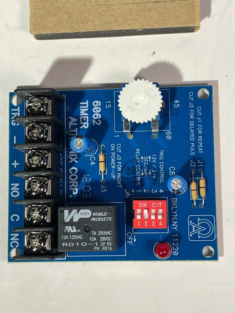6062 Altronix Multi-Purpose Timer Module 12/24VDC NOS NOB
