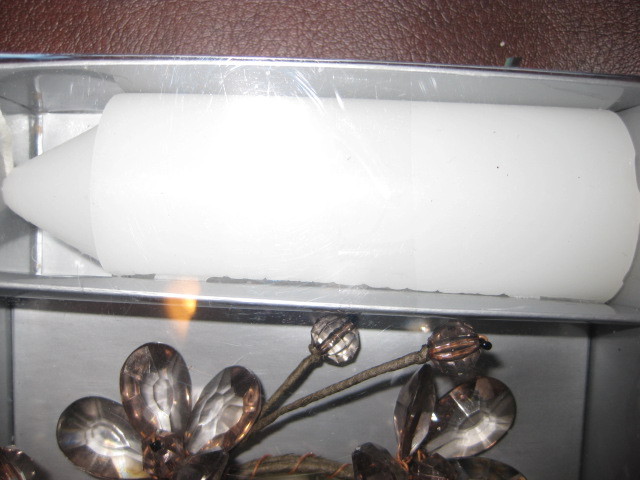 US: CRYSTAL CANDLE HOLDER
