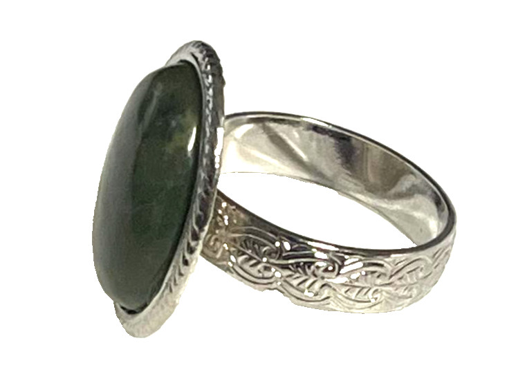 IRISH CONNEMARA MARBLE 20MM OVAL ADJUSTABLE RING