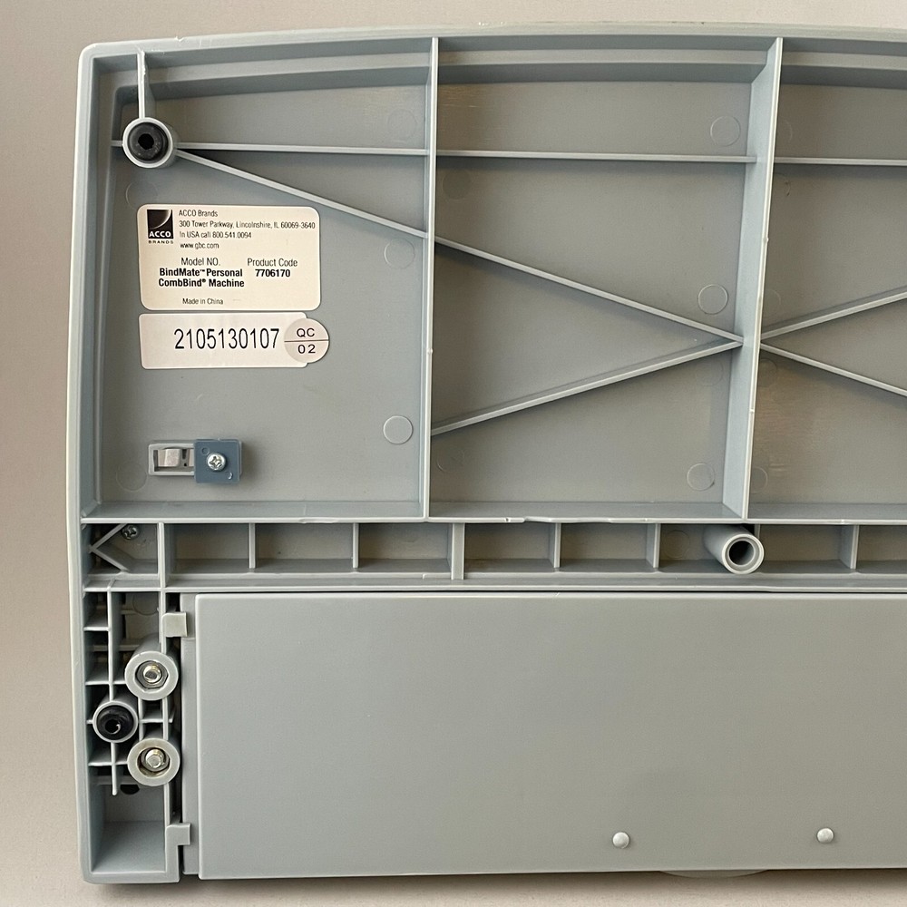GBC BindMate CombBind Machine & 3 Hole Punch 7706170