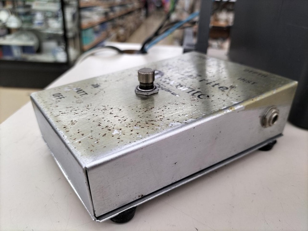 Mosrite Fuzzrite Guitar Effects Pedal