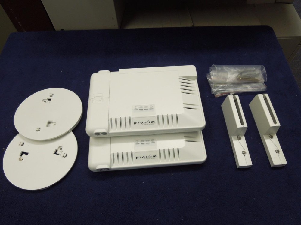 Proxim Orinoco AP-4000 Wireless Access 802.11a+bg Mesh w Power Adapter Bundle