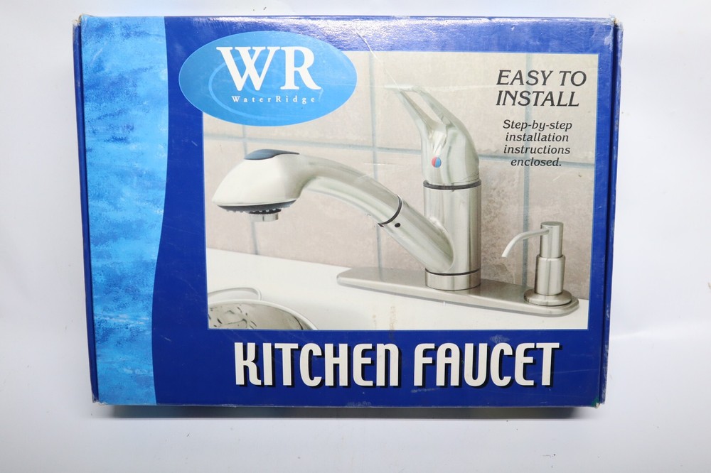 WR Water Ridge Pull Out Kitchen Faucet # 666746 Silver New Open Box