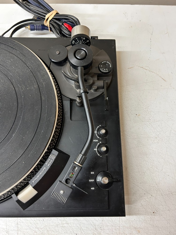 TURNTABLE Technics Panasonic SL-2000 Direct Drive Player System