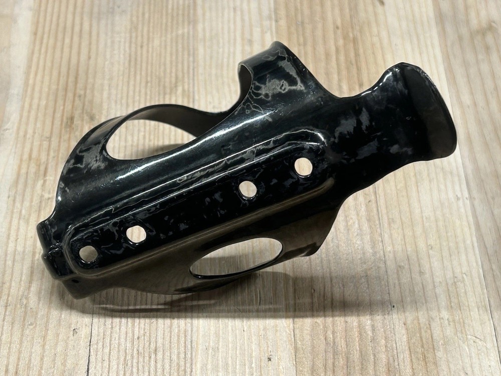 Arundel Sideloader Bottle Cage, UD Weave, Gloss Black