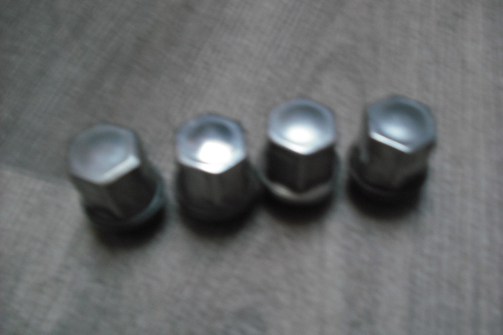 4 FORD GALAXY MK3 WHEEL NUTS 21mm