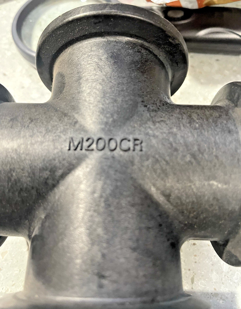 Banjo M200CR 2" Flanged Cross