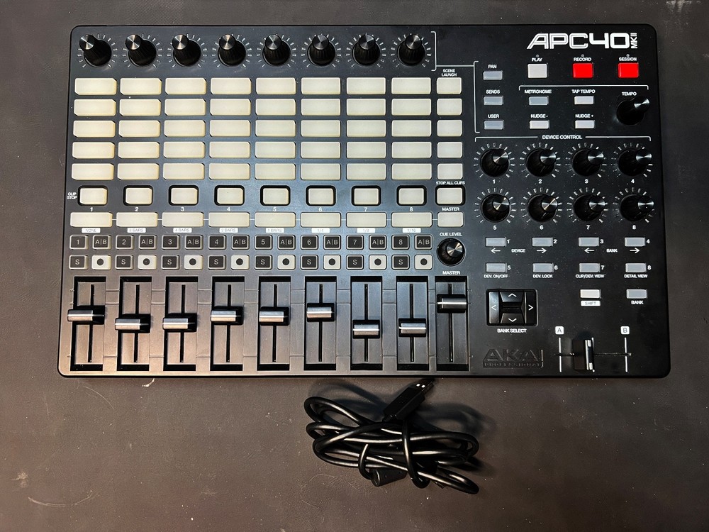 Akai Pro APC40MKII USB CONTROLLER FOR ABELTON LIVE