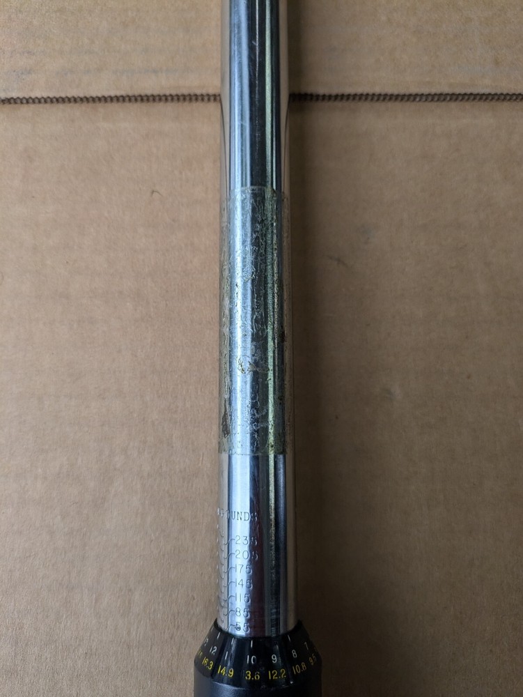 ATD Tools Corp. 1/2" Dr. 25-250 ft.-Ibs. Torque Wrench, Model: 102