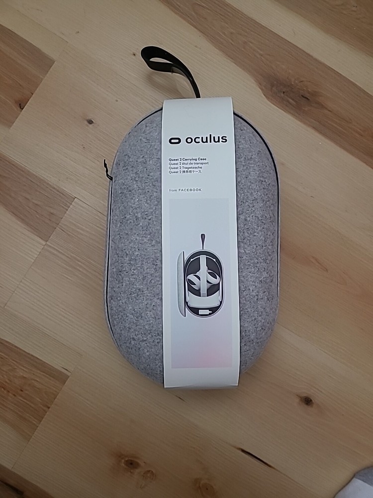 Meta Quest 2 Carrying Case