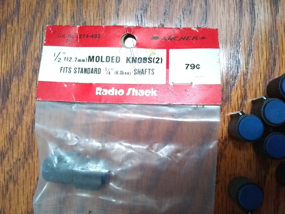 Archer Radio Shack 274-403 Molded Knobs Blue