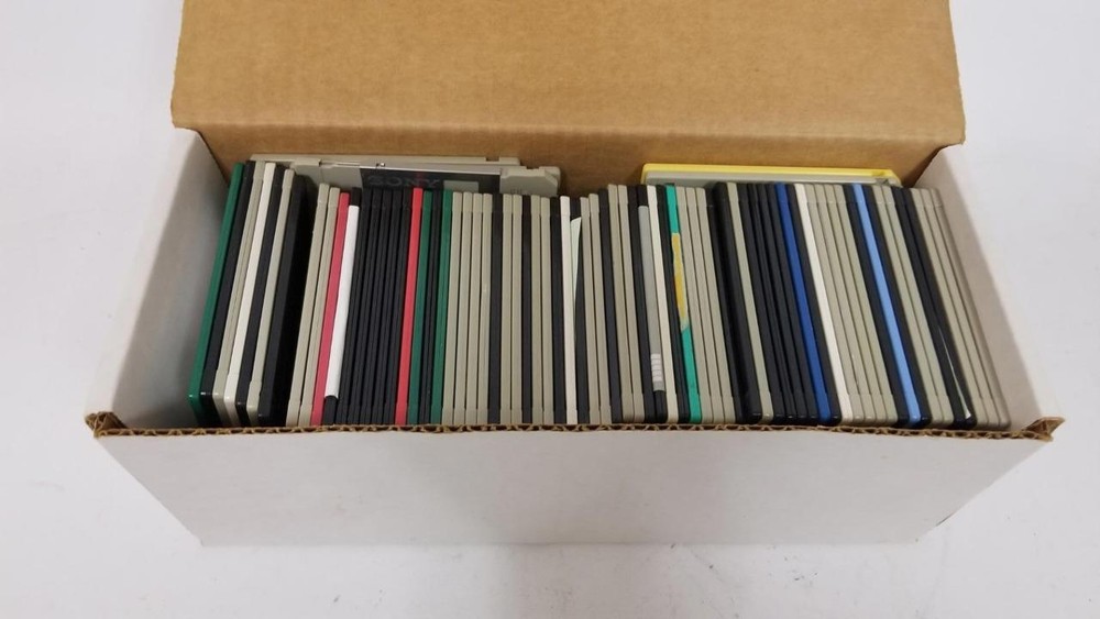Lot of 74 3.5" Computer PC Diskettes