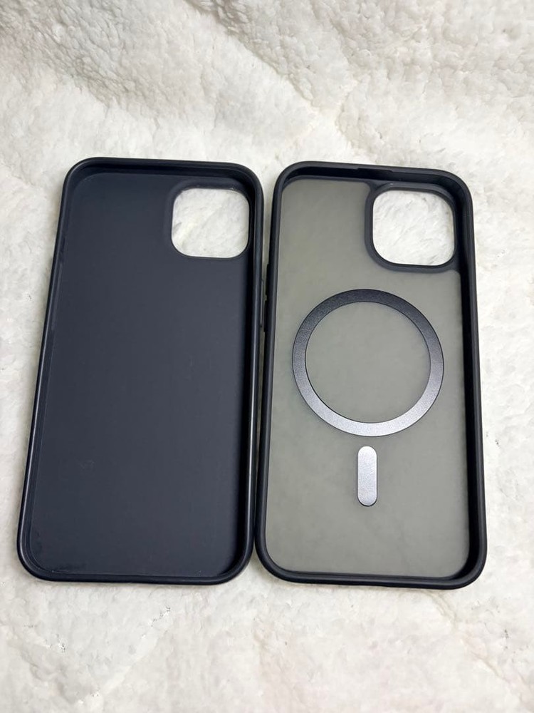 iPhone 14 Smartphone Cover (7 Pcs)