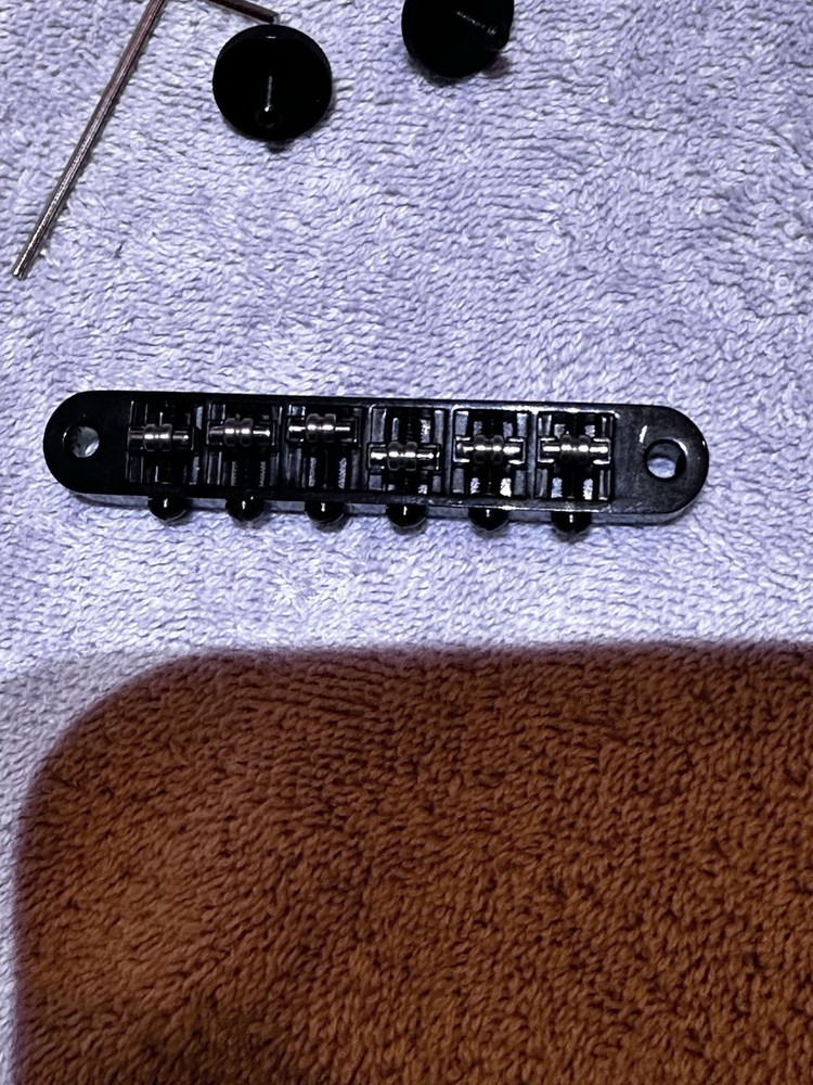 Gibson TOM Roller Saddle Bridge M4: Black