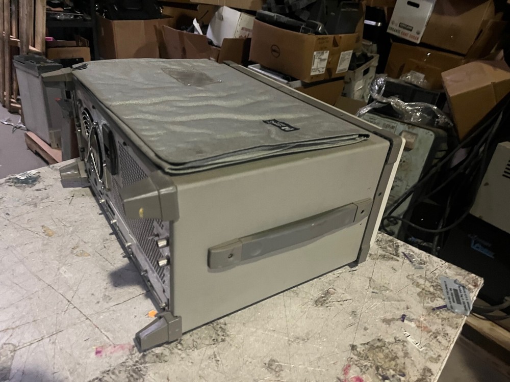 HP 1663A Logic Analyzer