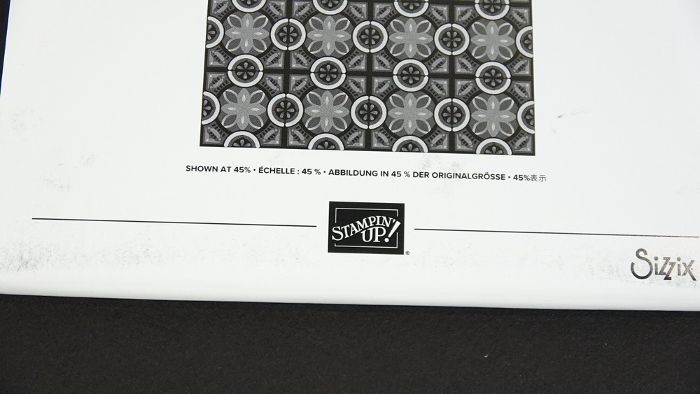 Sizzix Big Shots Embossing Folder Tin Tile Dynamic 147906